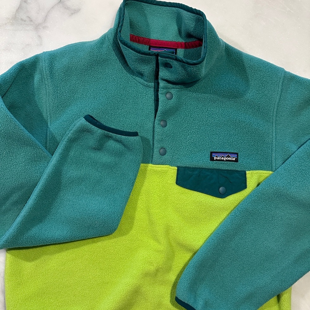 Patagonia Teal and Lime Green Snap-T Fleece